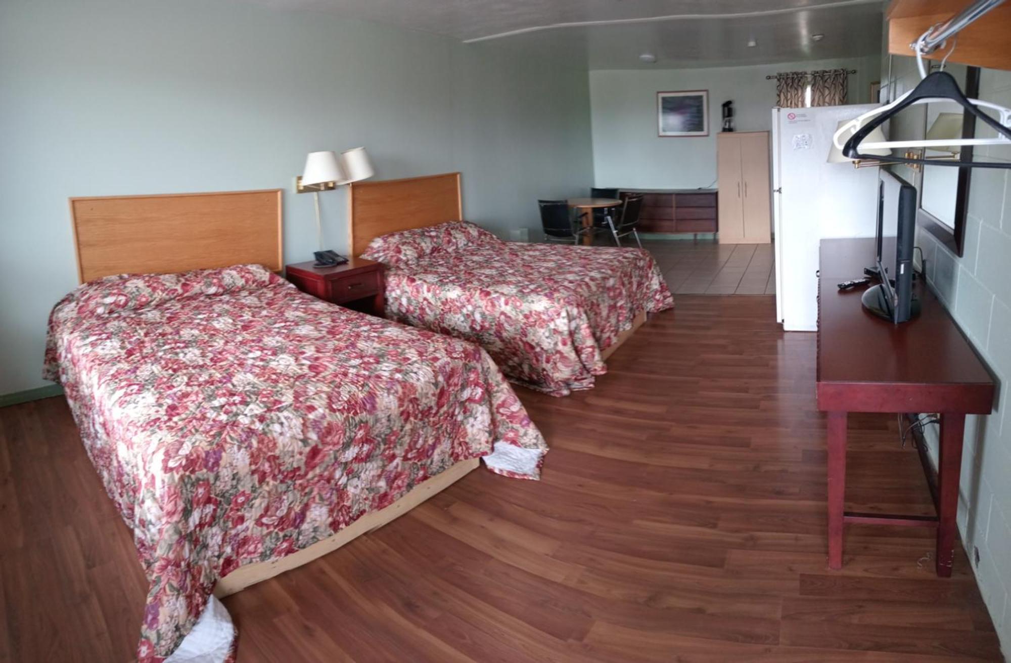 Chimo Motel Cochrane ภายนอก รูปภาพ