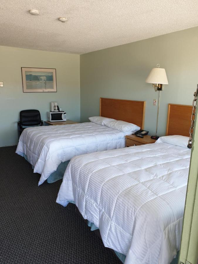 Chimo Motel Cochrane ภายนอก รูปภาพ